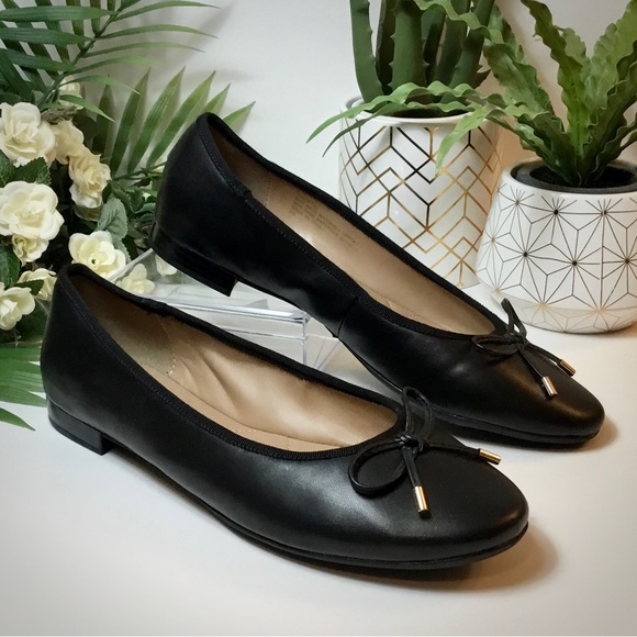 AEROSOLES Shoes - Aerosols Aware ‘Crystal’ Black Ballet Flats